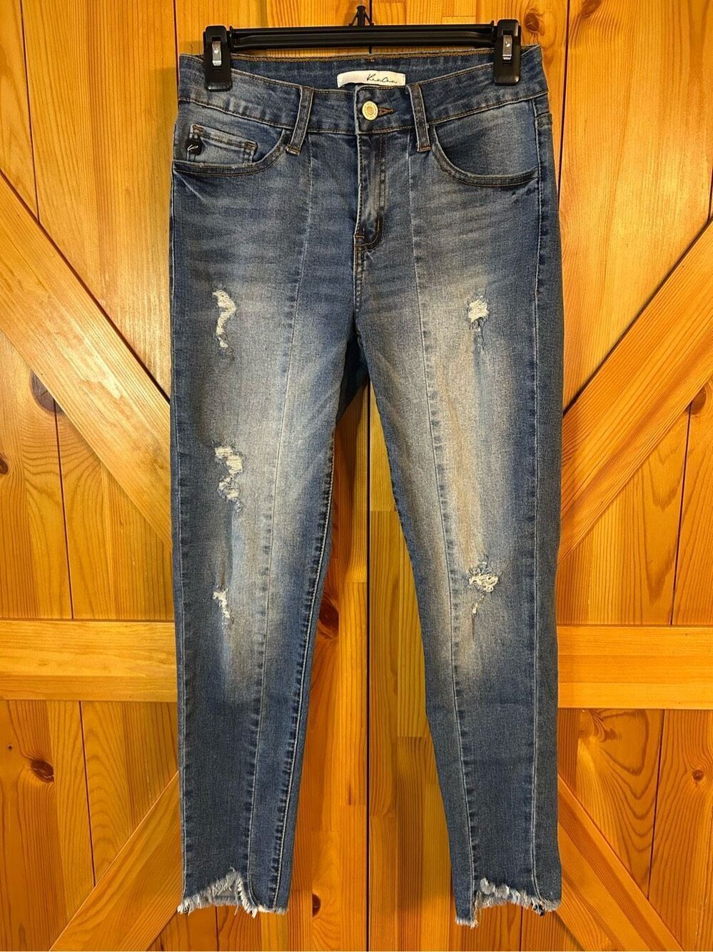 KanCan Raw Hem Medium Wash Skinny Jeans Size 7/27 Stretch Distressed (0924)